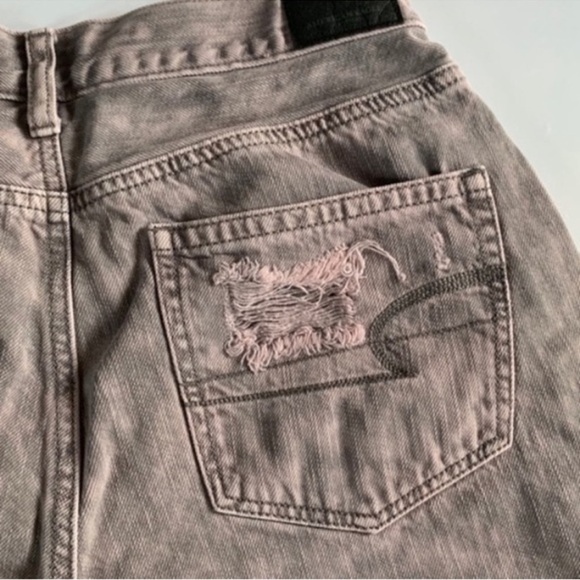 American Eagle Mom Jean pink Tint Grey Wash - Picture 5 of 16